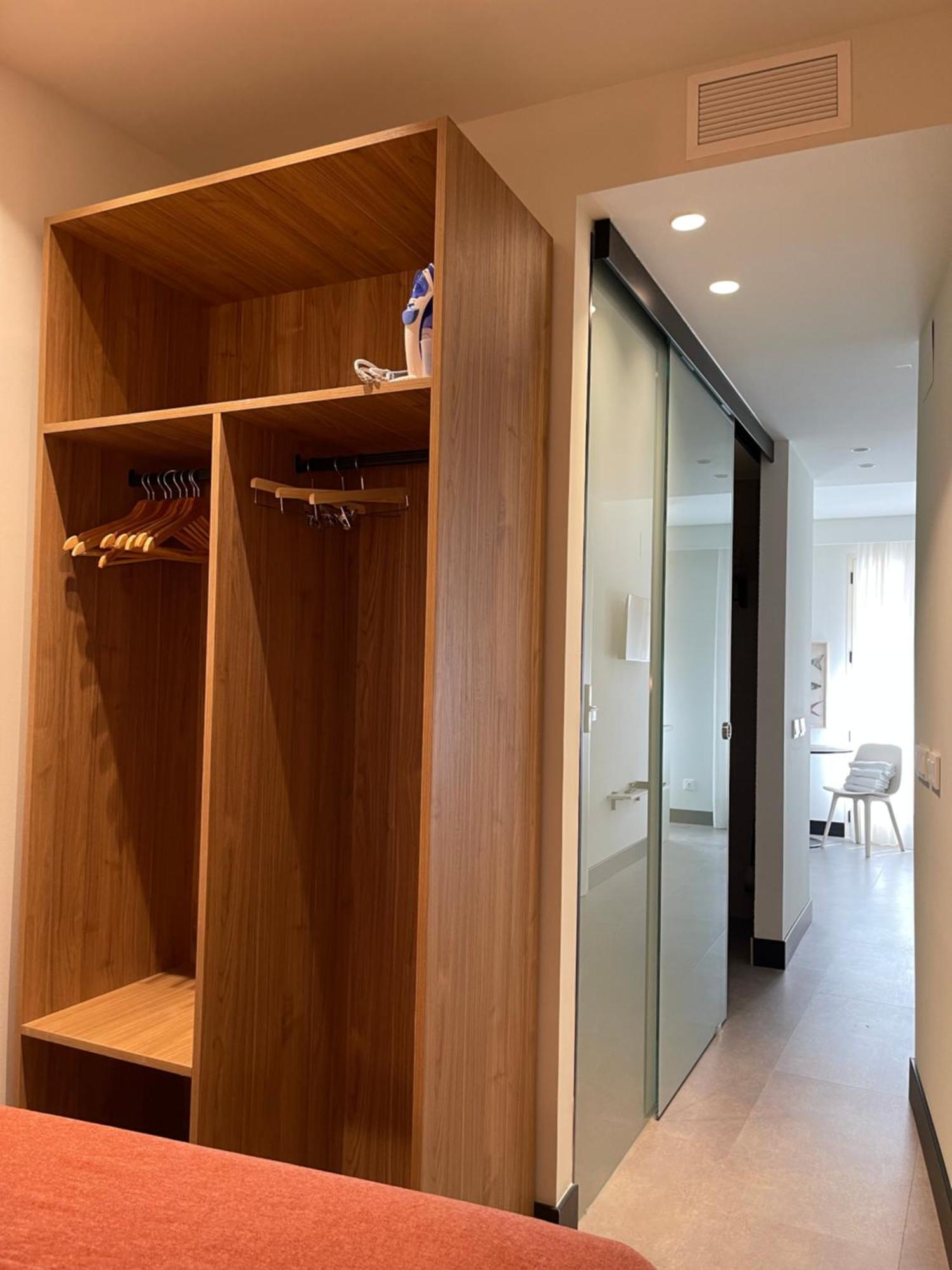 Picasso Centre 1d Apartment *